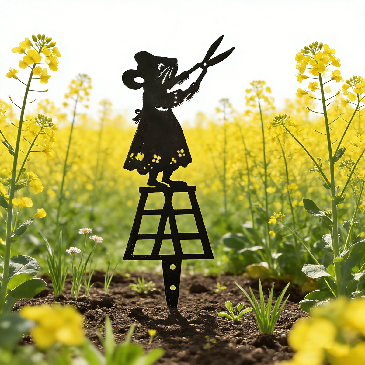 검은색 실루엣 라인 금속 정원 기둥, 가위가 있는 쥐  - Gardening Tools Basic 리뷰 및 가격